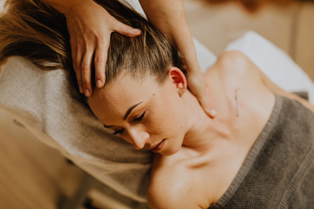 baiame massages-massage- bien-être-visage - kobido - saint-jacques-des-blats-cantal.