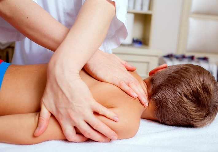 massage- bien-être-enfants - saint-jacques-des-blats-cantal