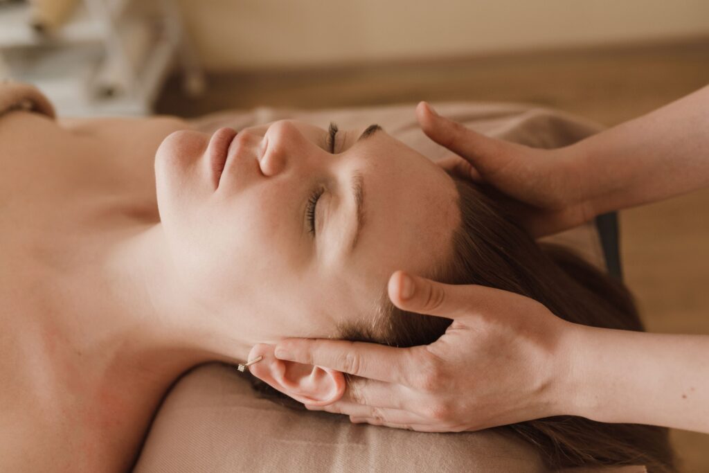 baiame massages massage -soin énergétique - access bars - access consciousness - soin énergétique saint-jacques-des-blats-cantal